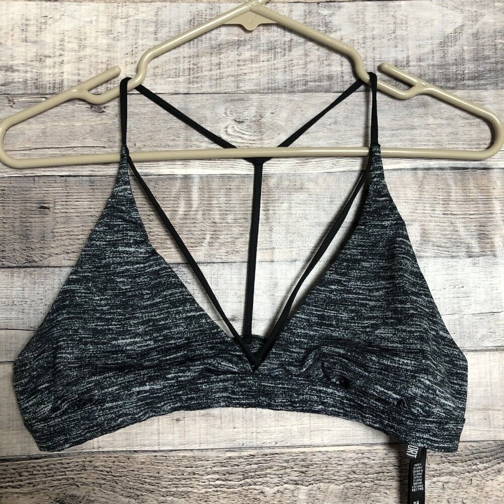 Victoria Sport Gray Wire Free Racer Back Sport Bra Size Large